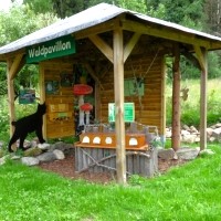 Klicke auf das Foto, um zum Naturfreundehaus zu gelangen.